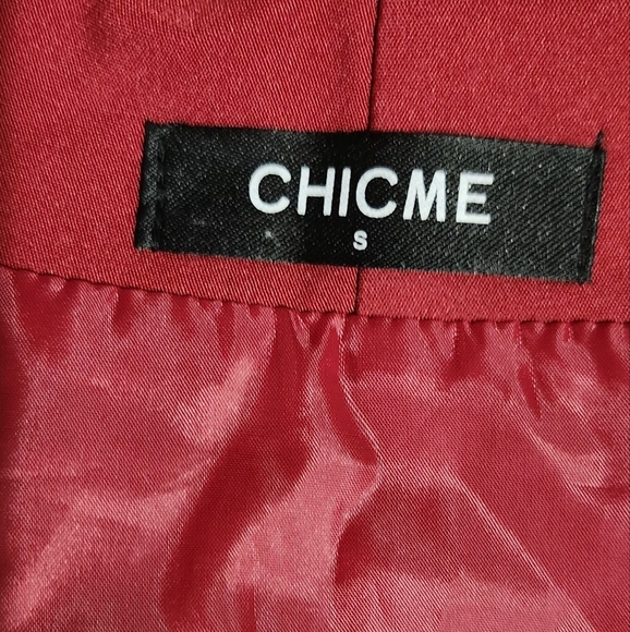 Chic Red Women's Blazer - Picture 5 of 5